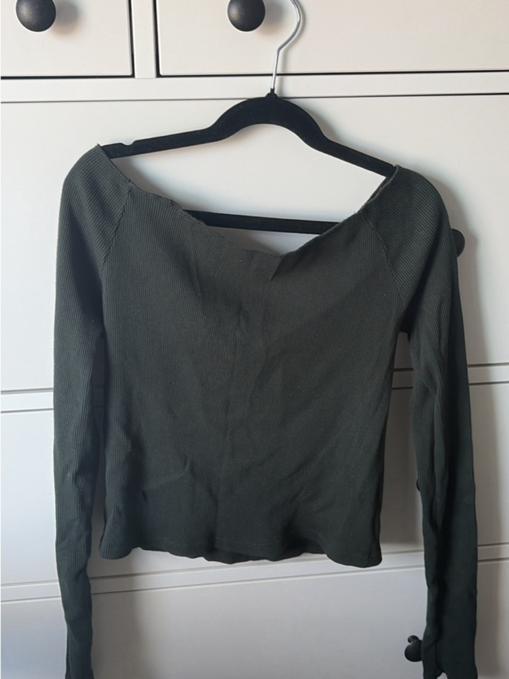 Brandy Melville Olive Ribbed Long Sleeve Top